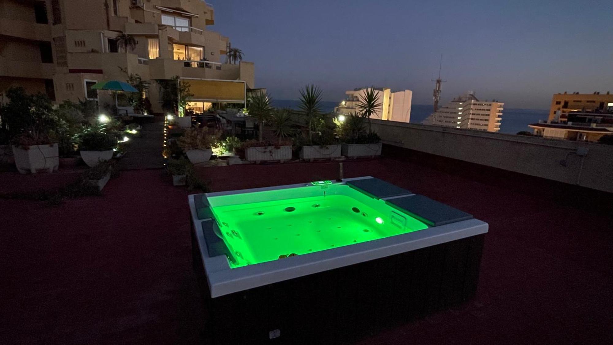 Luxury Rental Benalmadena - 550 M2 Penthouse - Jacuzzi, Golf & Beach Бенальмадена Экстерьер фото